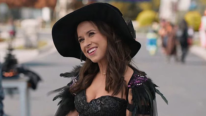 Lacey Chabert&#039;s Emily is dressed as a witch in the trailer for Haul Out the Halloween.
