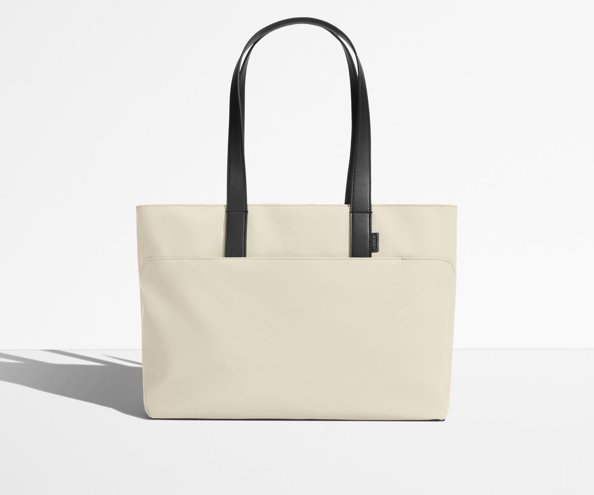 The Everywhere Tote in Salt White