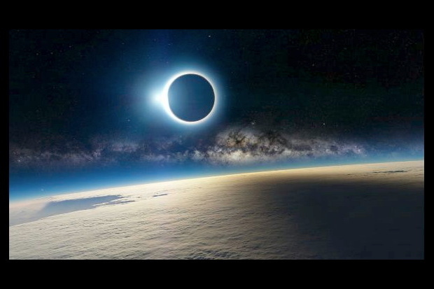 Zero 2 Infinity Balloon Flight to Image Solar Eclipse