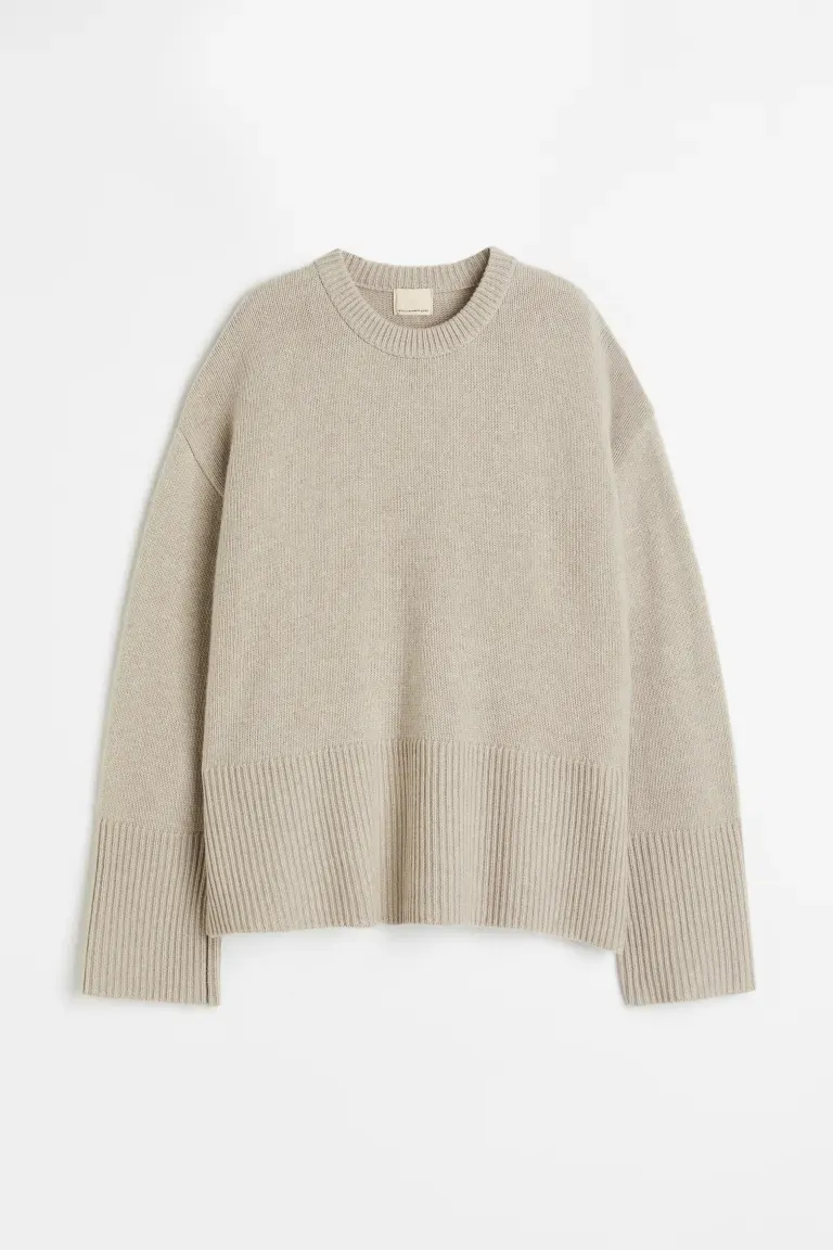 Cashmere-blend jumper