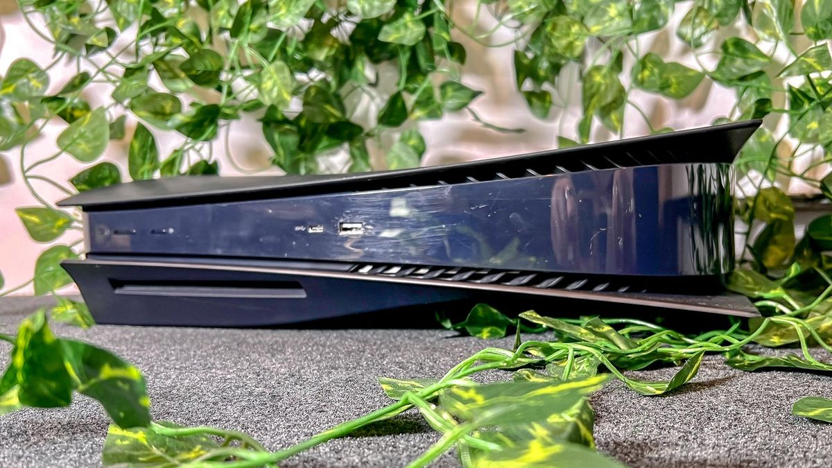 Midnight Black PS5 console cover - Laying horizontally