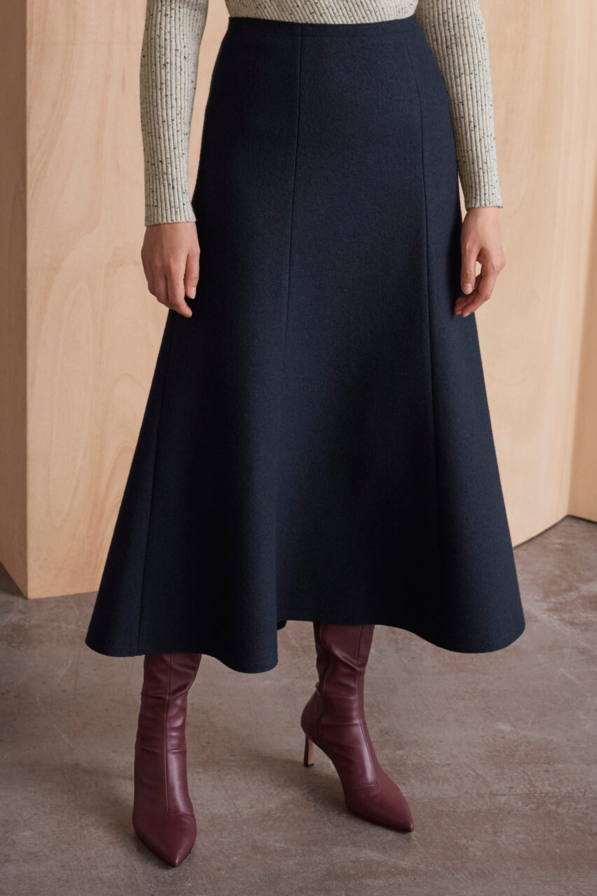 Ellingham Boiled Wool Skirt Navy