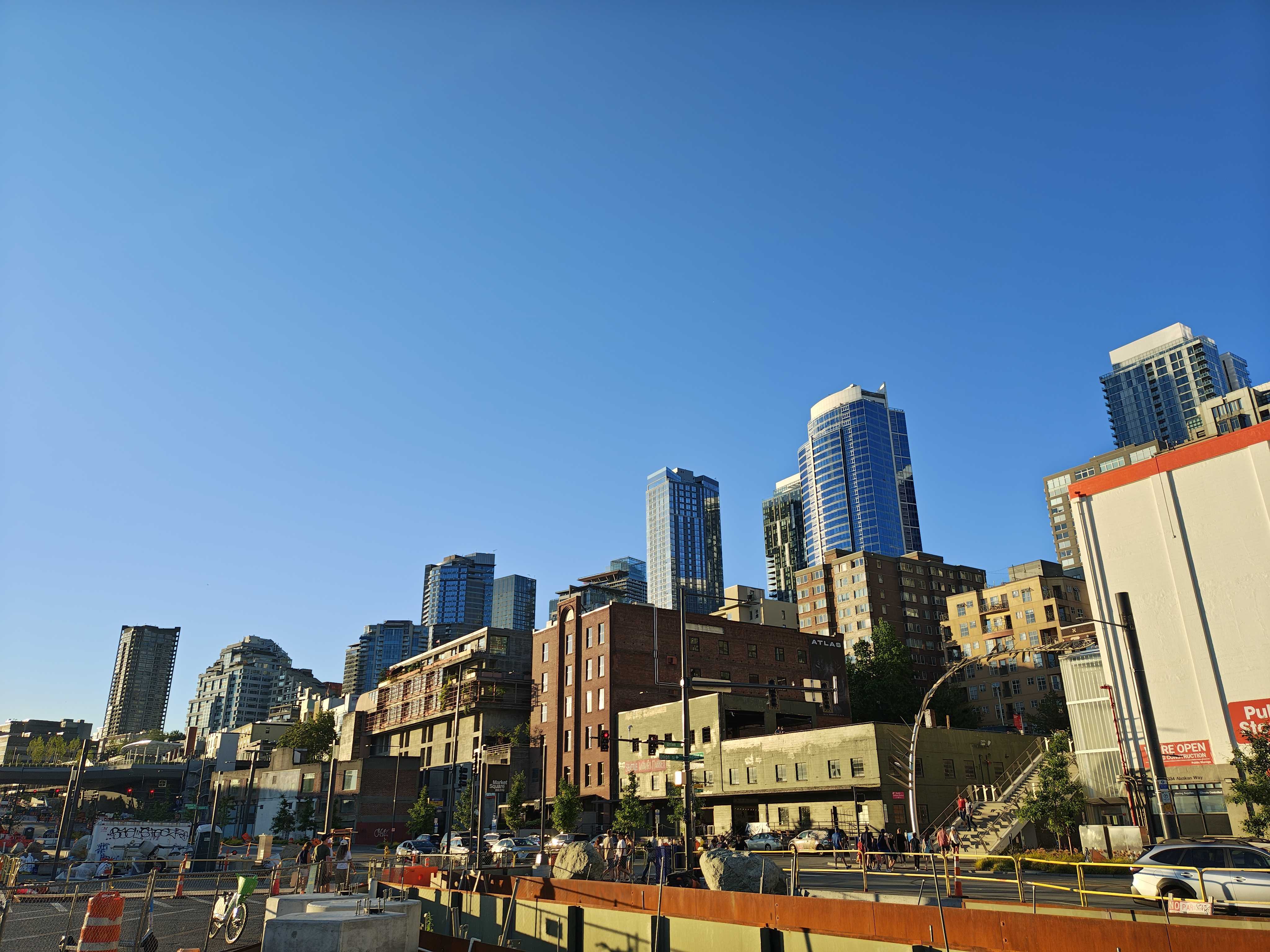 Seattle cityscape at sunset