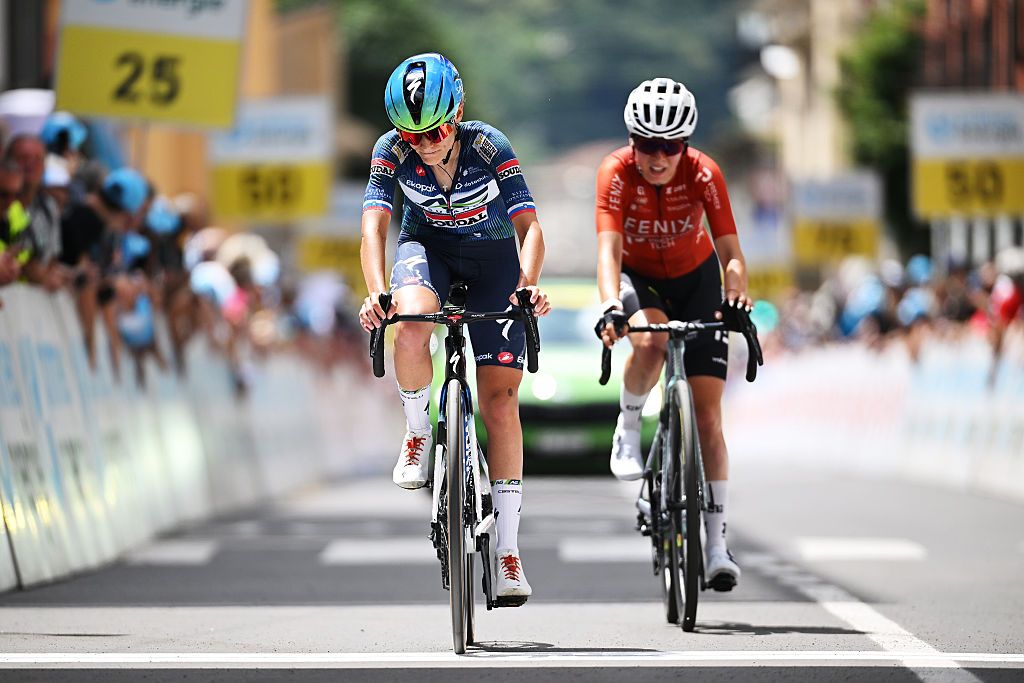 Cycling Safety Under Scrutiny: CPA Women Demand Overhaul of SafeR Following Urška Žigart's Tour de Suisse Crash