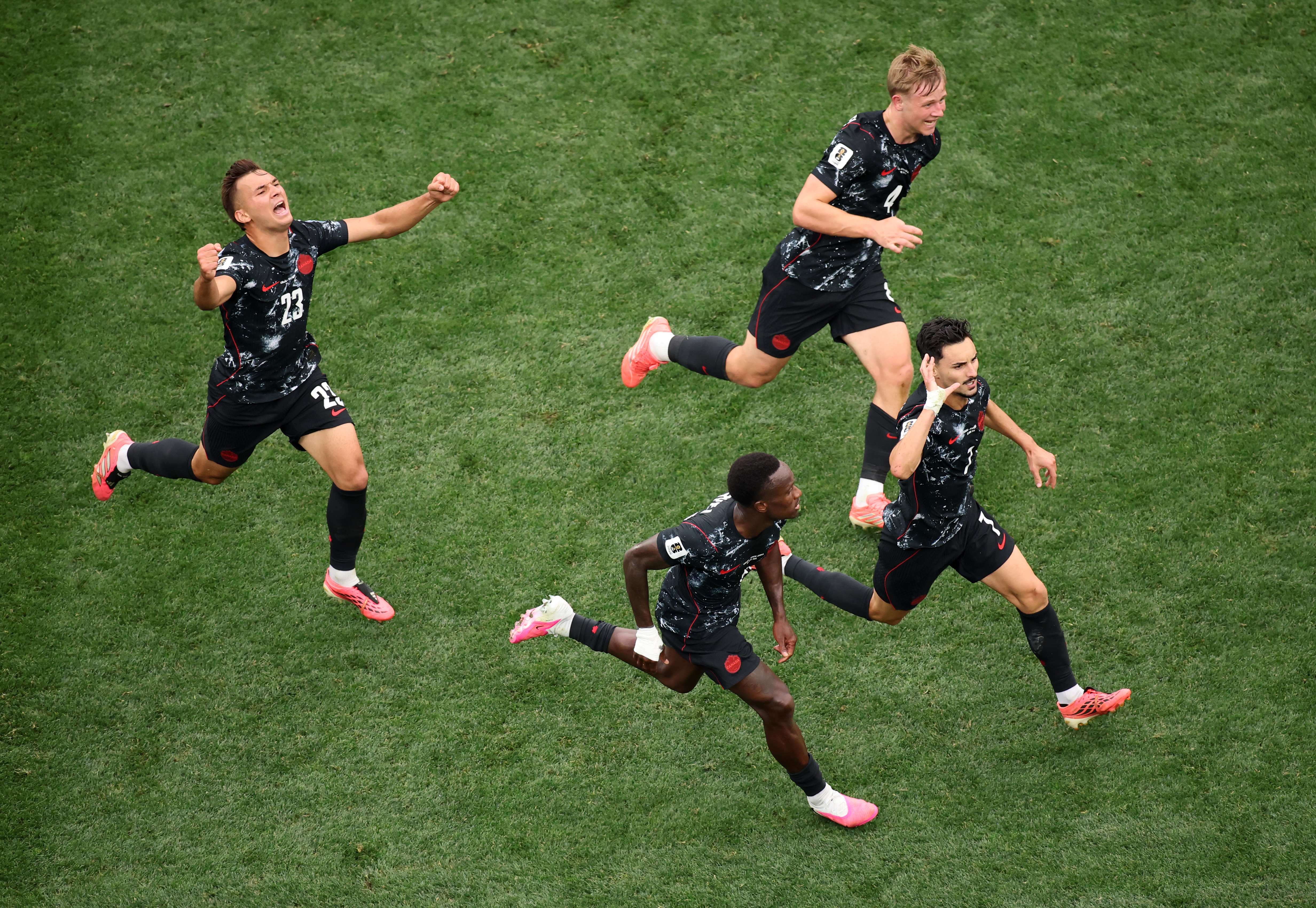 INGLEWOOD, CALIFORNIA - JUNE 28: Stephen Eustaquio #7 of Canada celebrates scoring his team&amp;apos;s first goal with team mates during the FIFA World Cup 2026 Round Of 32 match between South Africa and Canada at Los Angeles Stadium on June 28, 2026 in Inglewood, California. (Photo by Alex Grimm/Getty Images)