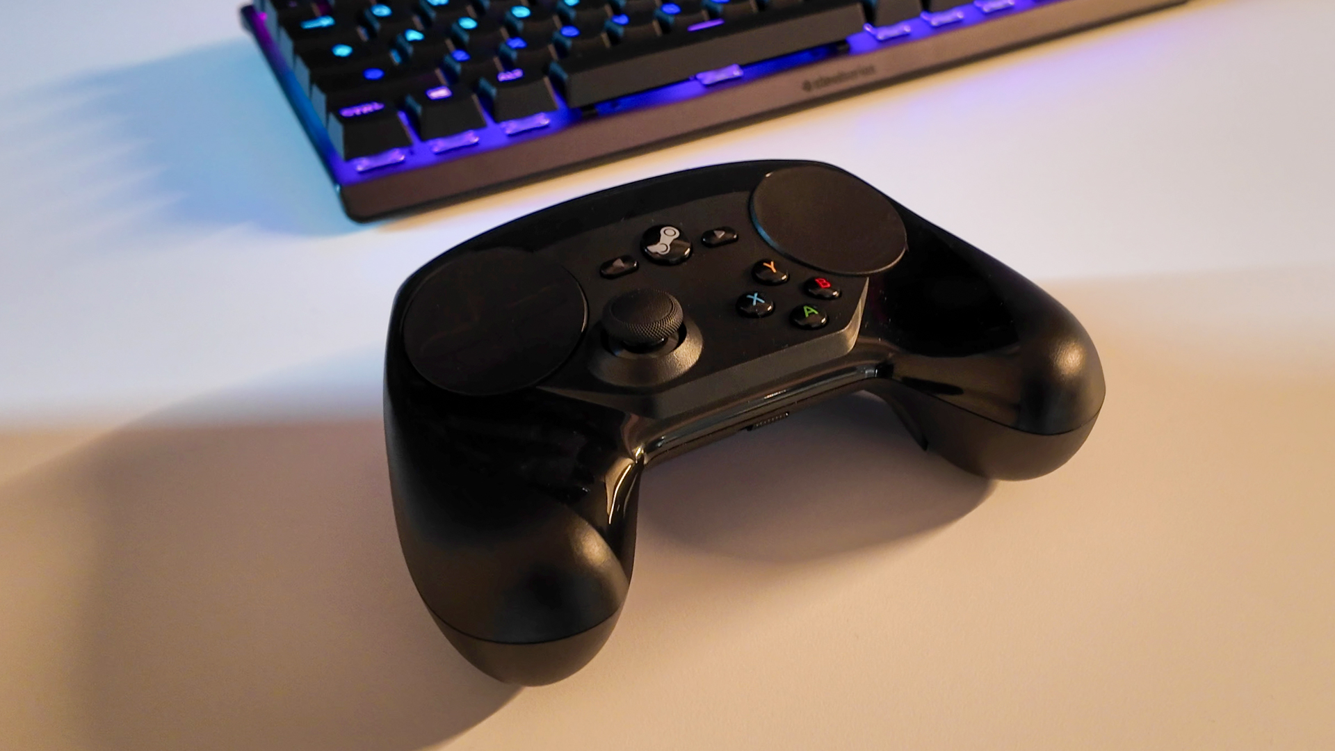 Valve's new and improved Steam Controller during a visit to Valve's HQ in Bellevue, Washington.