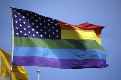 Federal judge strikes down Montana gay marriage ban