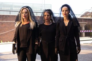 Grace Black, Zara and Cindy put their heist plan into action in Hollyoaks. 