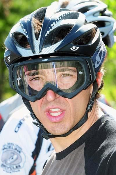 Defending champion Adam Craig (Giant)