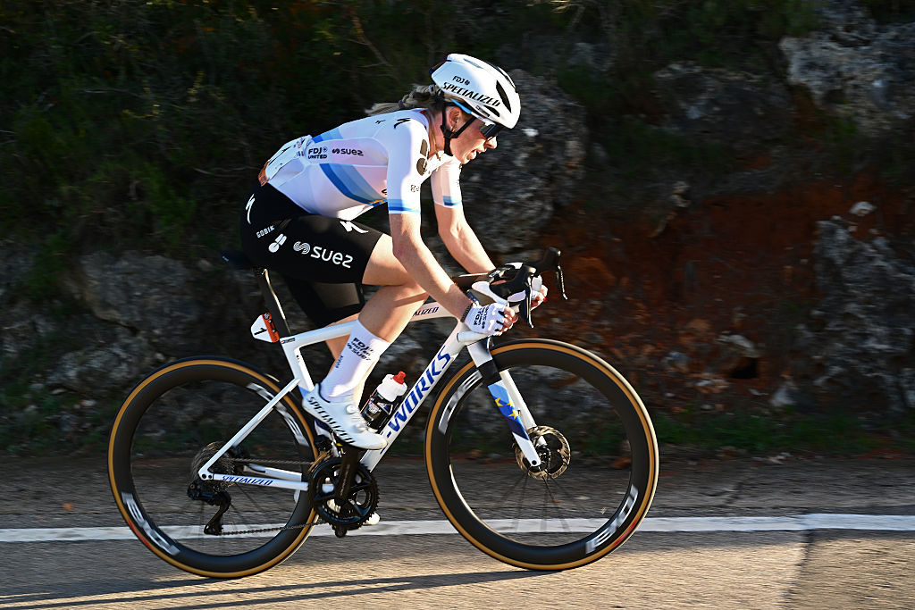 GANDIA, SPAIN - FEBRUARY 12: Demi Vollering of Netherlands and Team FDJ United - SUEZ attacks during the 10th Setmana Ciclista - Volta Femenina de la Comunitat Valenciana 2026, Stage 1 a 121km stage from Gandia to Gandia on February 12, 2026 in Gandia, Spain. (Photo by Szymon Gruchalski/Getty Images)