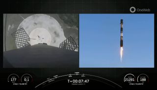 2023 年 3 月 9 日に OneWeb から 40 基のインターネット衛星が打ち上げられた直後に、SpaceX Falcon 9 ロケットの第 1 段が降下してケープカナベラル宇宙軍基地に着陸します。