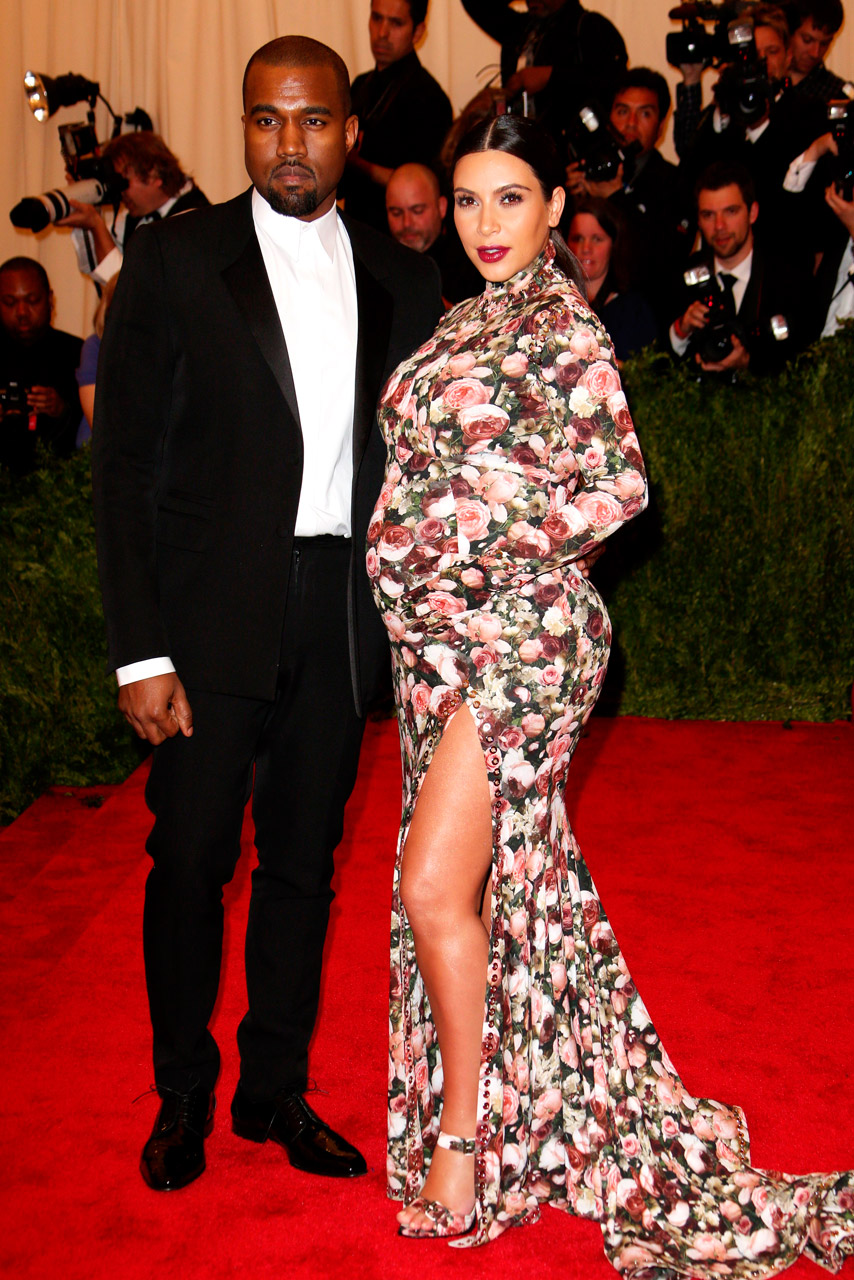 Kim Kardashian's Last Minute Dress Change Drama At The Met Ball | Marie ...