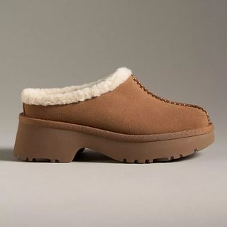 UGG New Heights Cosy Clogs