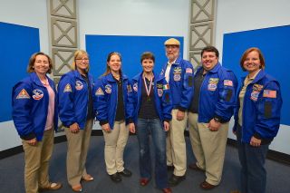 Members of the Space Camp Hall of Fame welcome European Space Agency (ESA) astronaut Samantha Cristoforetti into their ranks. From left to right: Liz Warren (2012), Andrea Hanson (2010), Amanda Stubblefield (2007), Samantha, Jim Allan and Robert Pearlman (2009) and Valerie Meyers (2011).