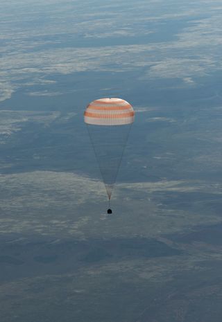 Soyuz Spacecraft Landing