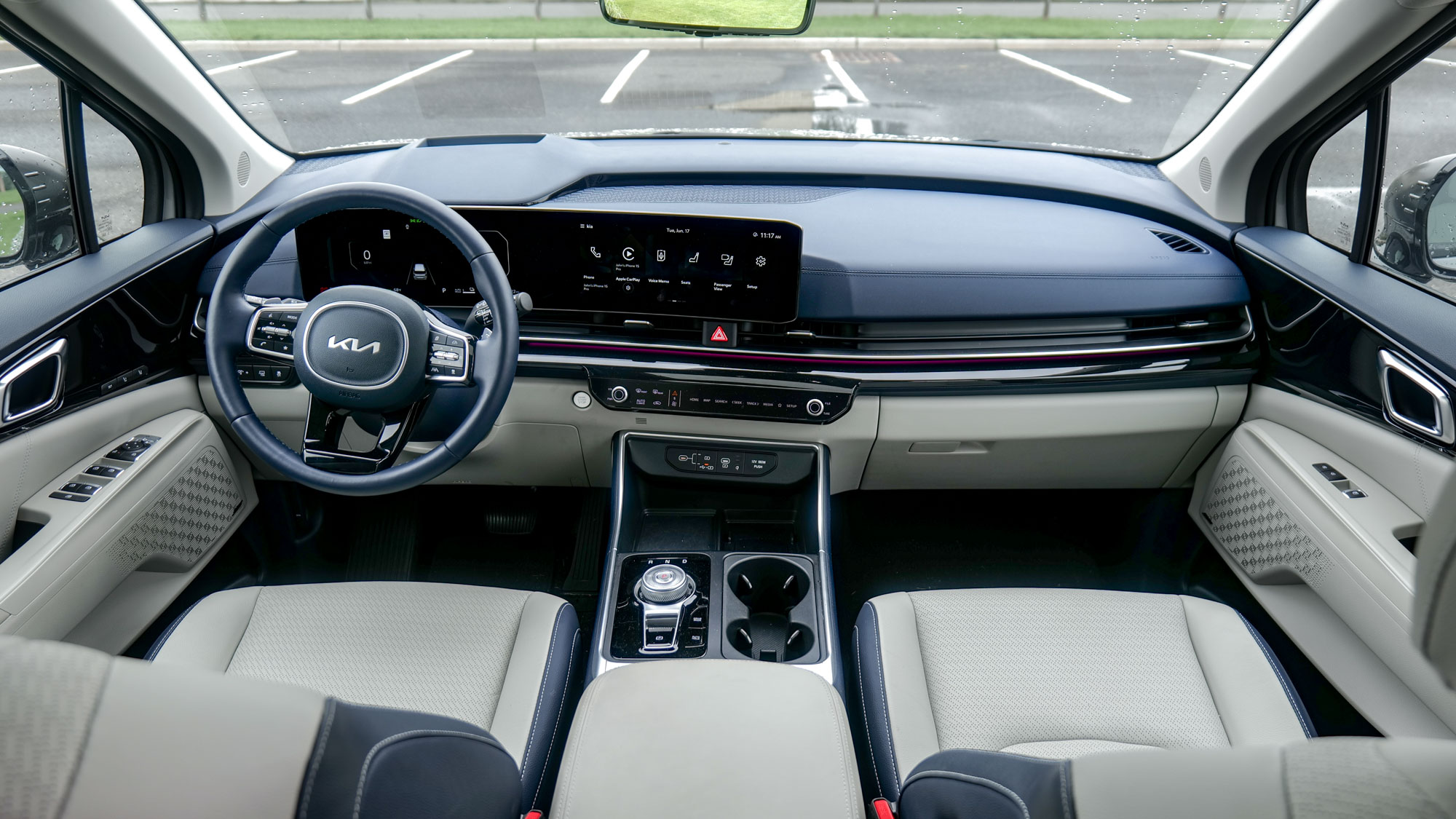 2025 Kia Carnival Hybrid SX Prestige test drive.