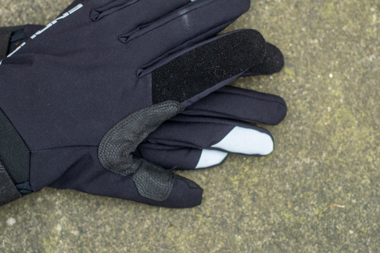 Endura Strike Waterproof gloves