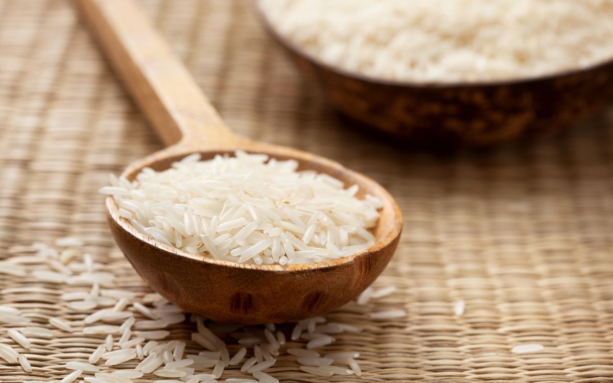 Why are people sprinkling rice around their homes? |