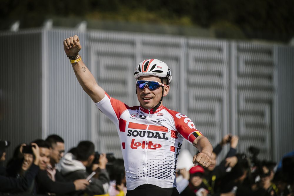 Caleb Ewan wins it