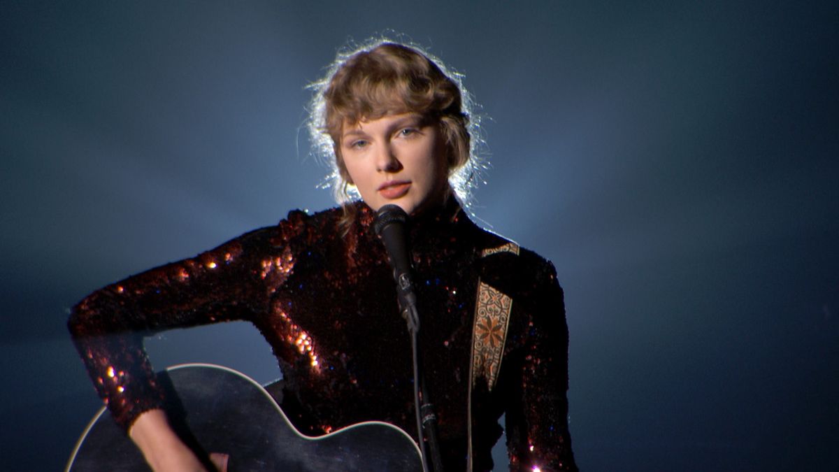 watch taylor swift folklore concert on disney plus