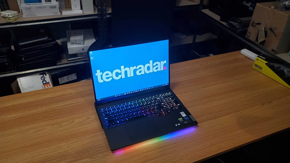 Lenovo Legion Pro 7i during our review