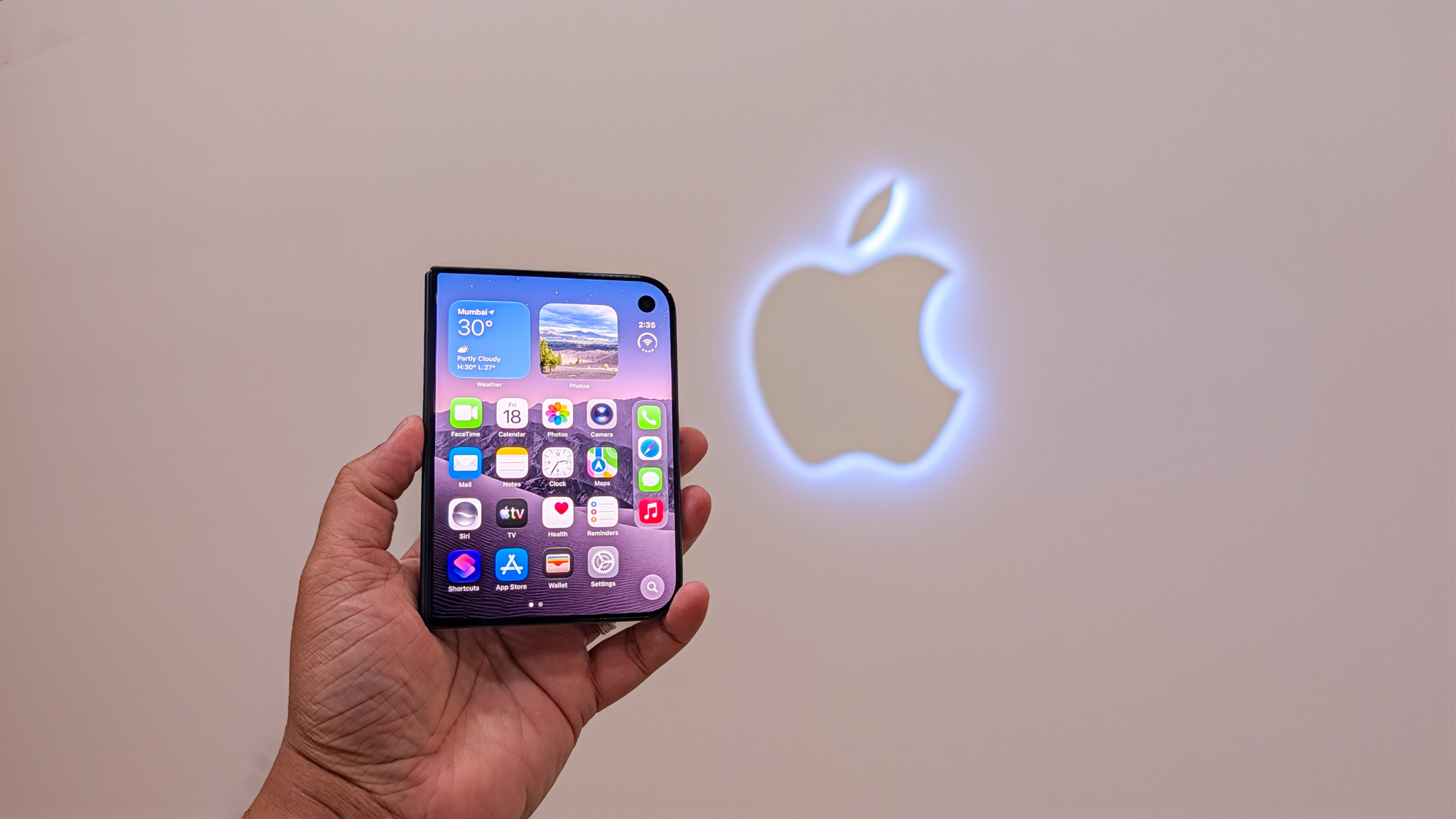 Apple iPhone Duo hands-on testing at Android Central