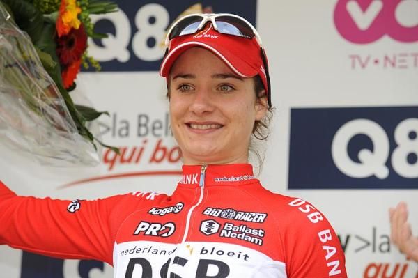Marianne Vos (DSB Bank) on the podium after her victory in the women's La Fl&egrave;che Wallonne.