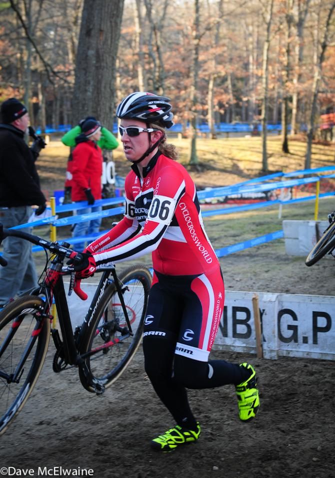 Emma White (Cyclocrossworld.com) leading the race at the barriers