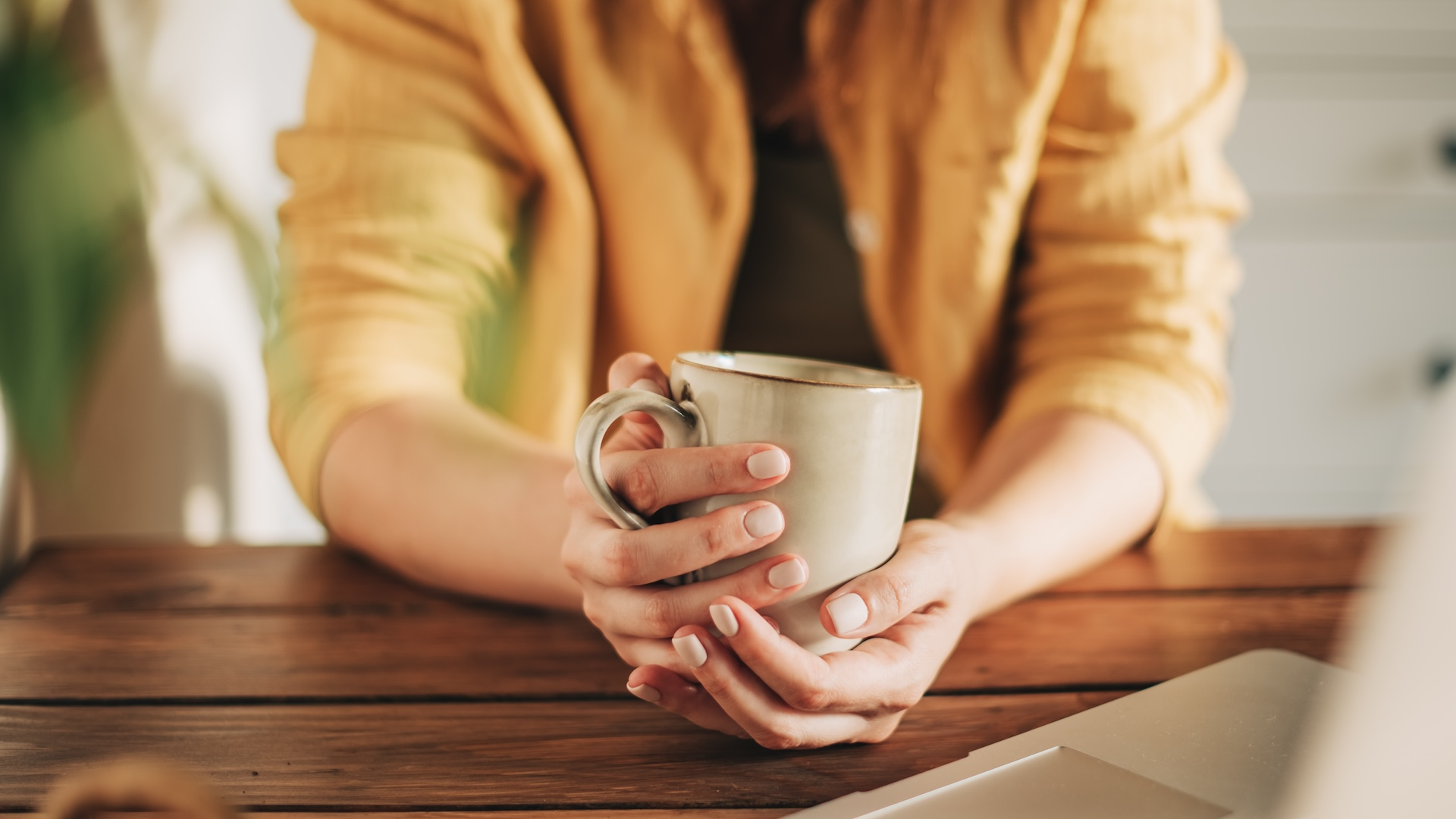 woman drinking tea