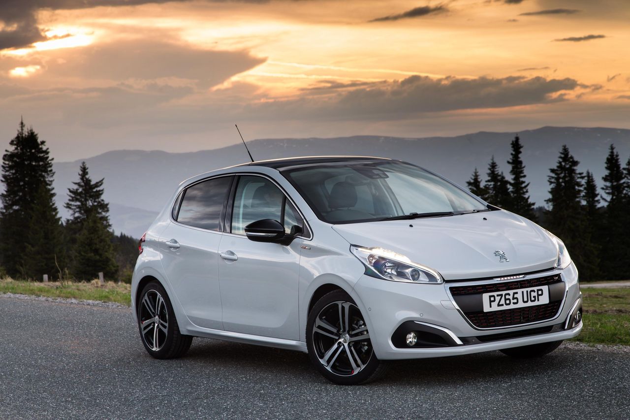 Peugeot 208