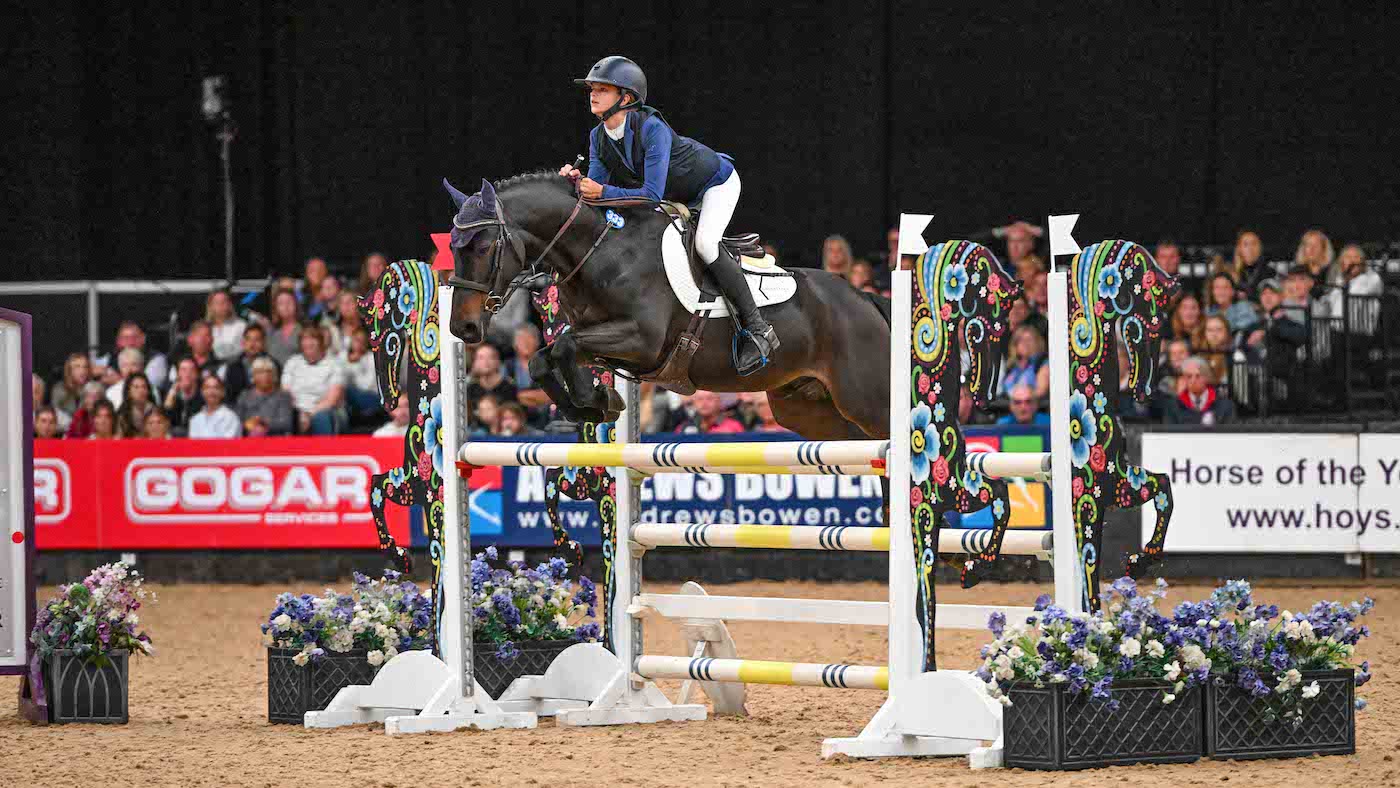 Hollie-Gerken_ANOTHER-BARNEY_HOYS_PN23_104060.jpg