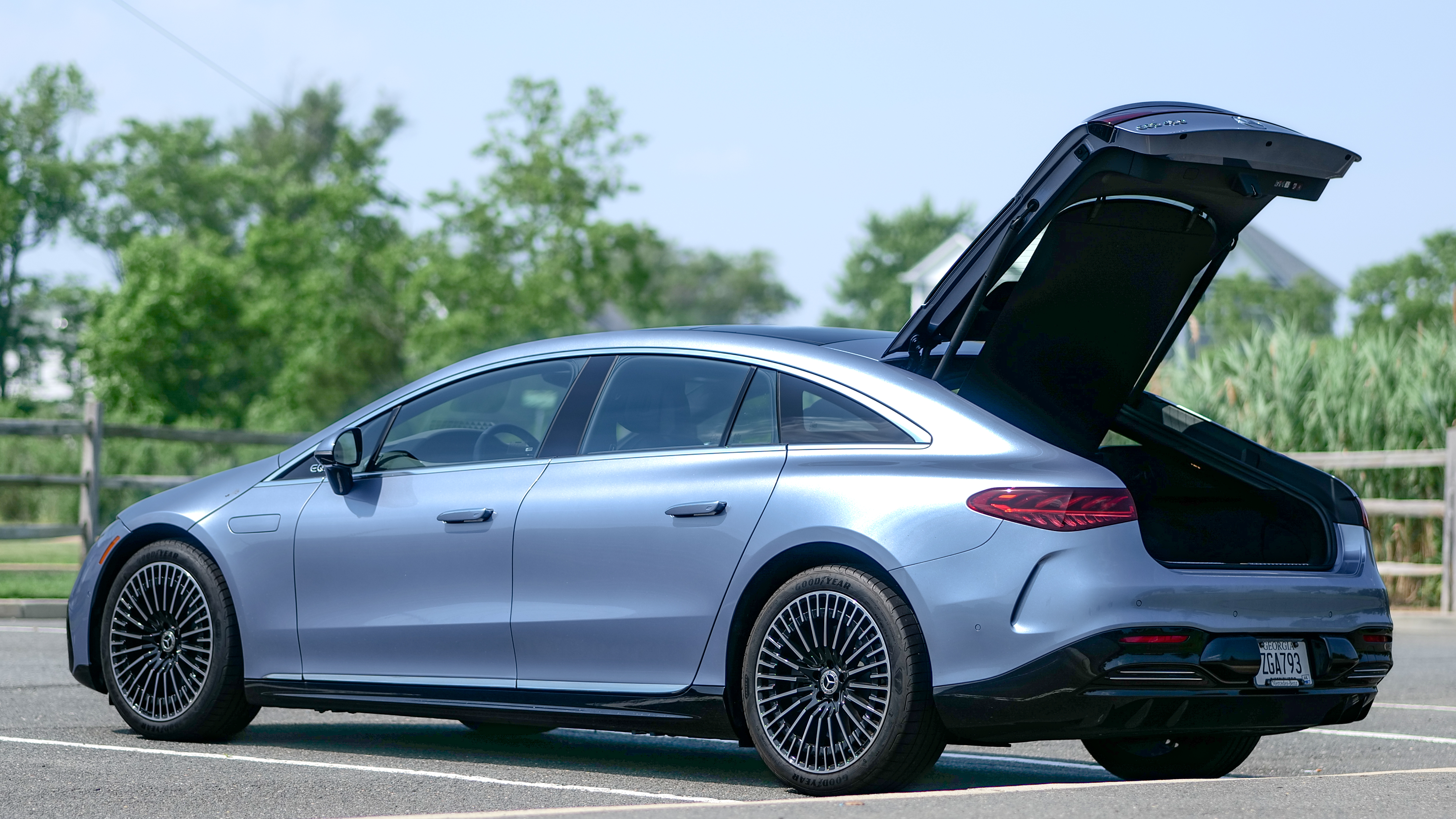 2025 Mercedes-Benz EQS Sedan review.