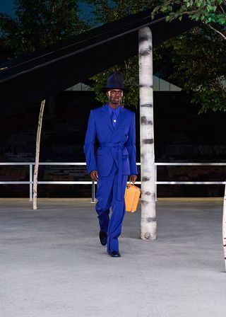 Virgil Abloh Louis Vuitton Miami tribute show runway look