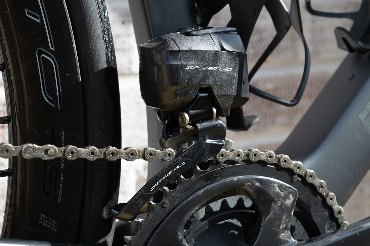 A Campagnolo Super Record WR front mech
