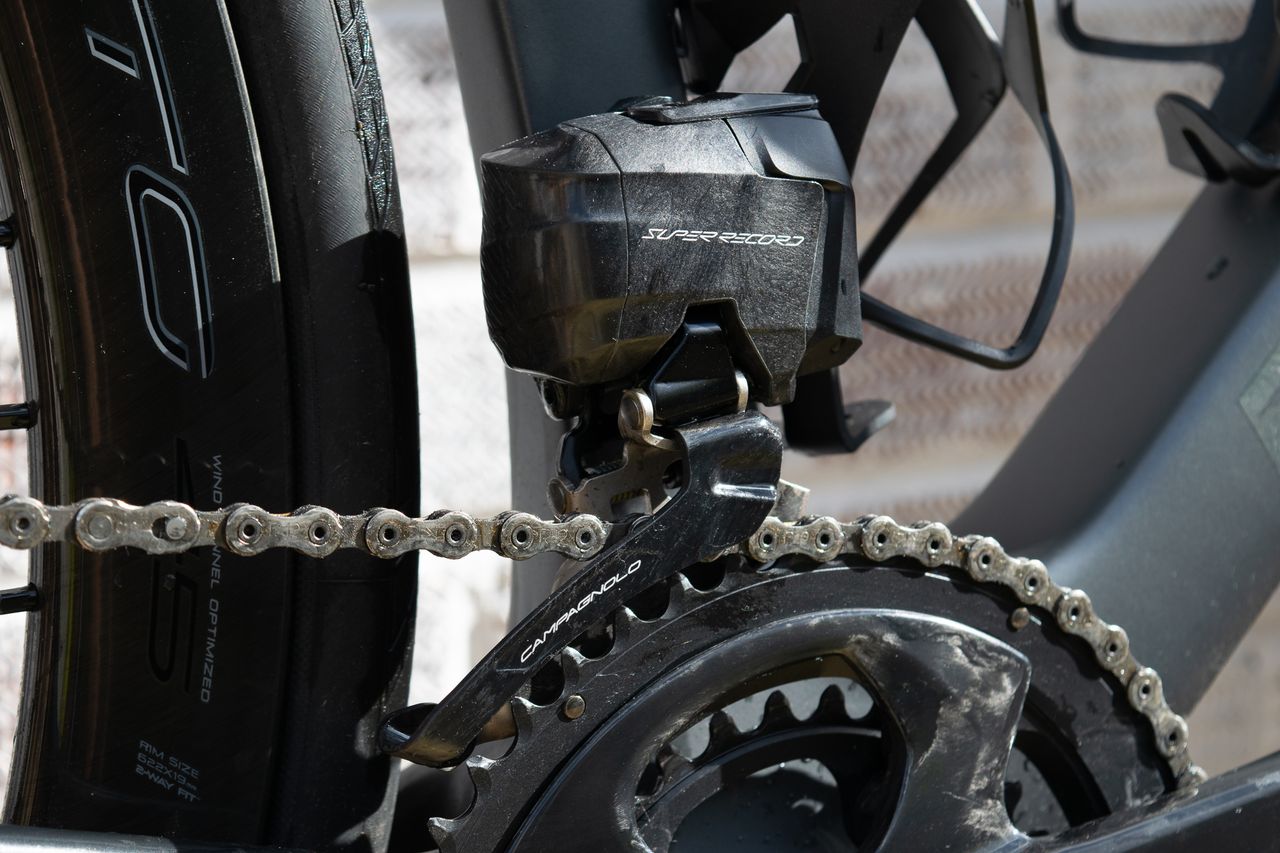 A Campagnolo Super Record WR front mech