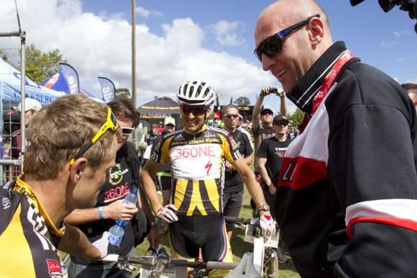 Christoph Sauser and Burry Stander after the finish