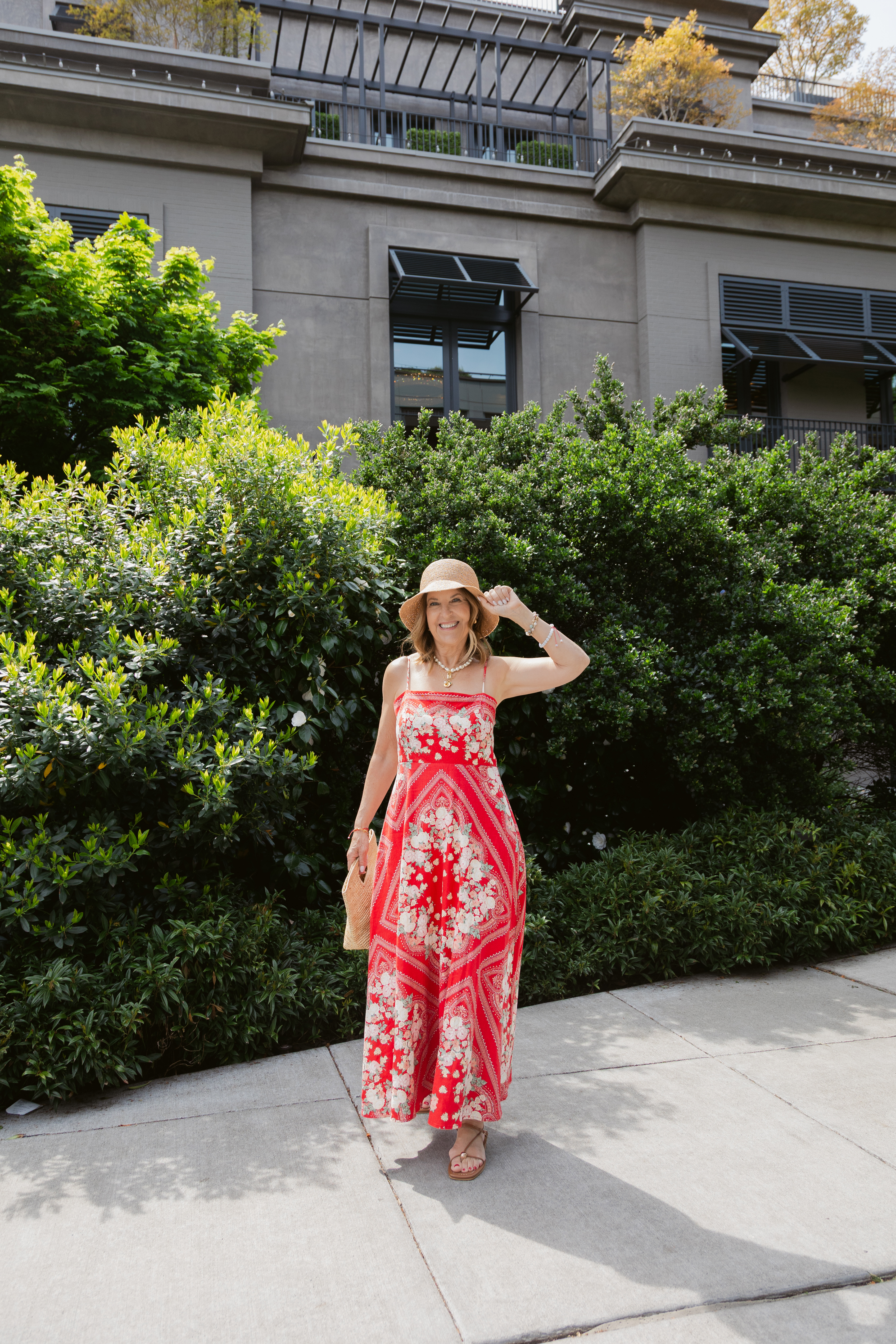 how to wear a sundress