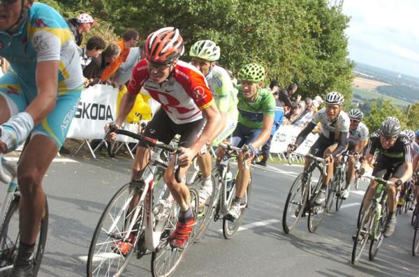 Chris Horner (RadioShack) leads Ivan Basso (Liquigas-Cannondale).