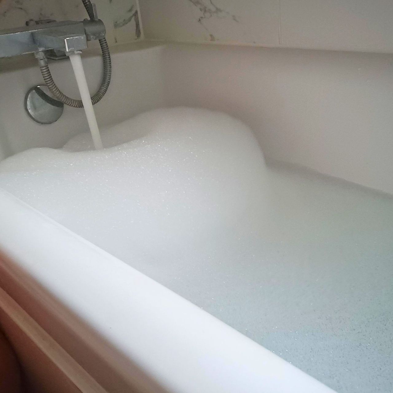 NEOM Wellbeing Perfect Night's Sleep Bath Foam