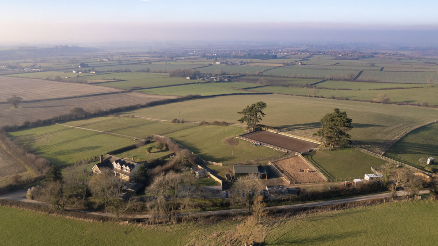 Round Bank House Tewkesbury Glos