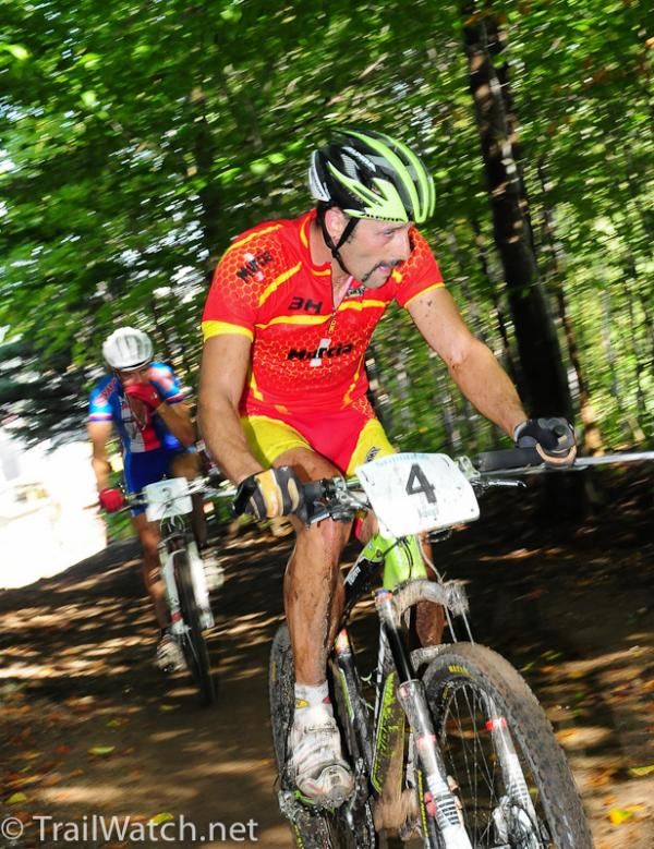 Jose Antonio Hermida Ramos (Spain) checking how far Mulhavy is behind him with less than a lap to go.