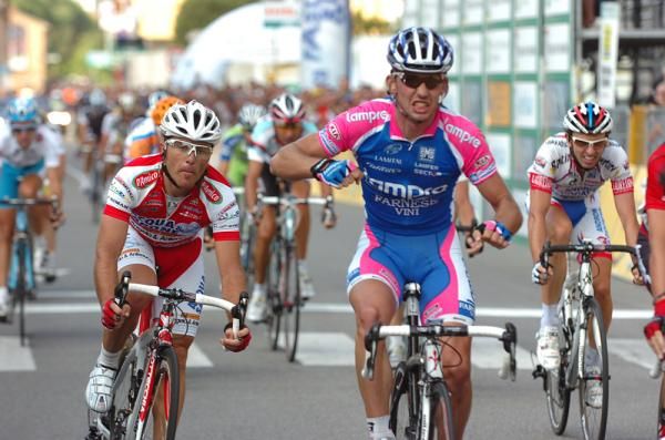 Francesco Gavazzi (Lampre) wins the Coppa Agostoni.
