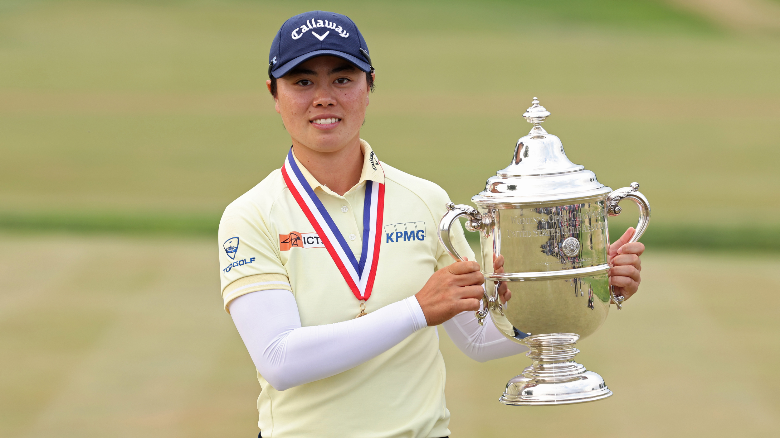 Yuka Saso with the US Women's Open trophy
