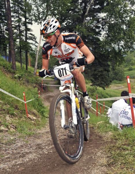 Rapha&euml;l Gagn&eacute; (Team MAXXIS-Rocky Mountain Bicycles) climbing during the race.