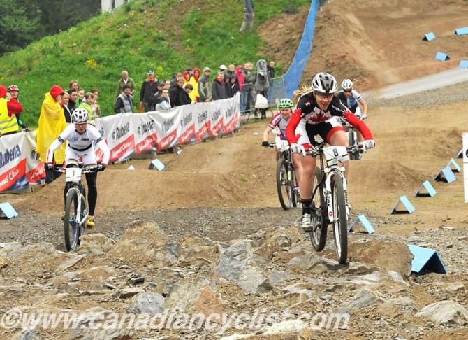 Andreane Lanthier-Nadeau (Team Canada) was the early leader in her 1/4 final heat