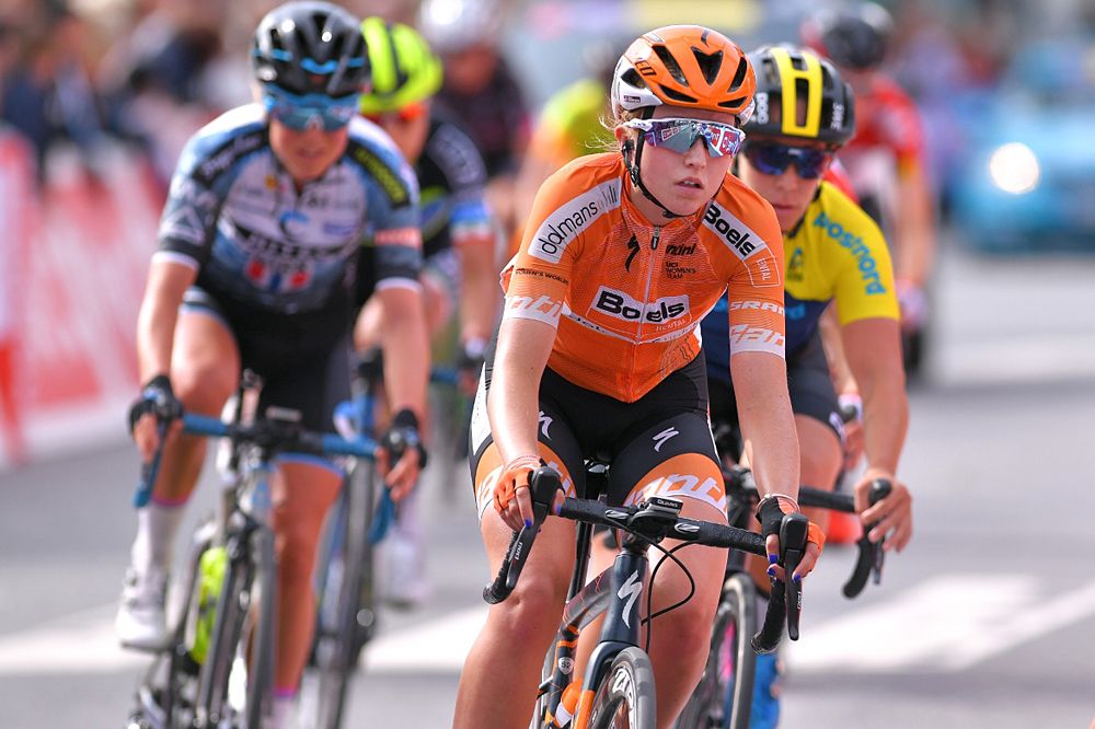 The peloton during stage 3 at Ladies Tour of Norway