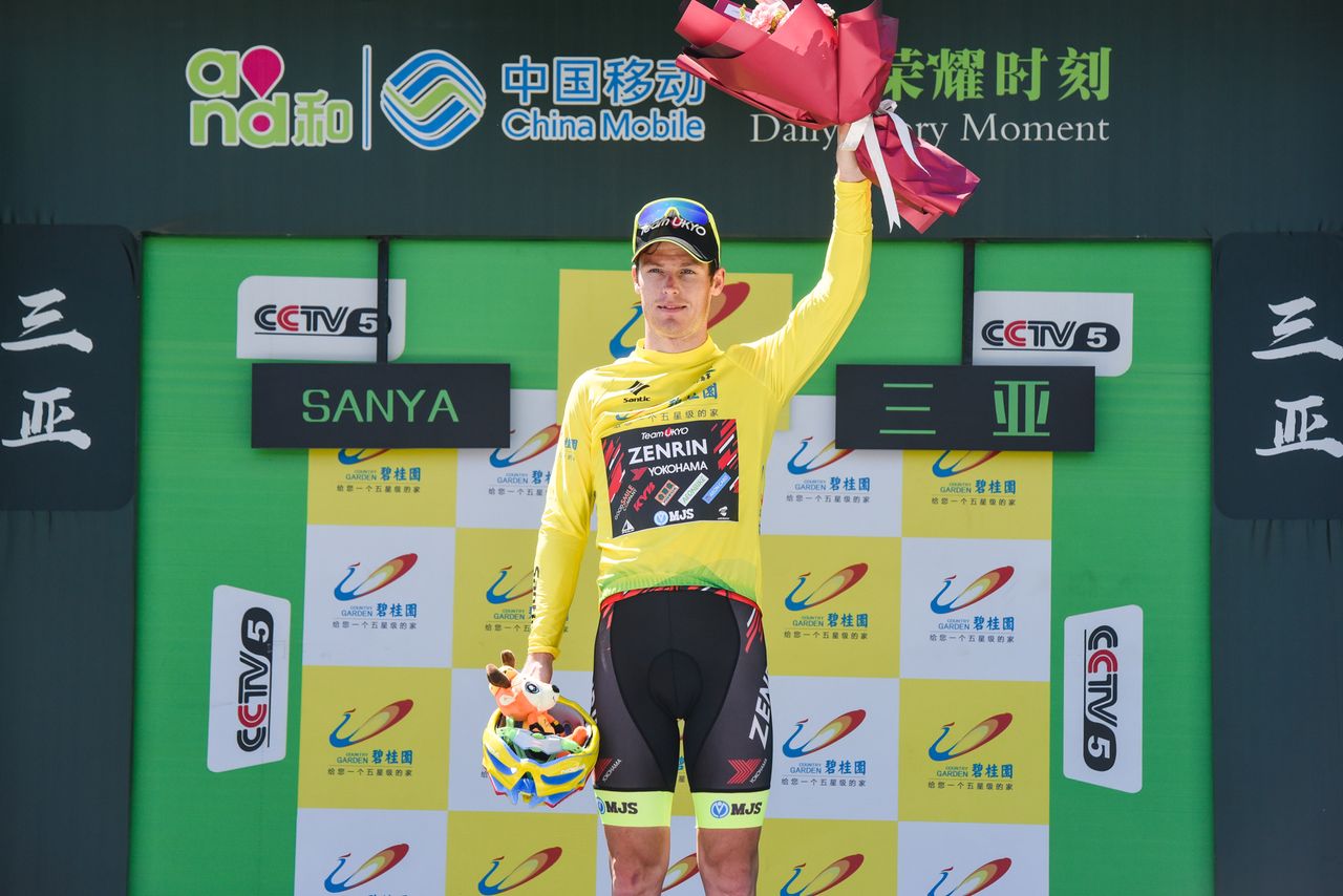 Raymond Kreder in the yellow jersey at the Tour of Hainan.