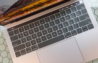 apple-macbook-pro-13-keyboard