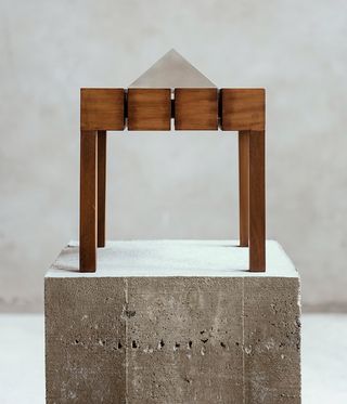 Pirámide 34, 1970-2010