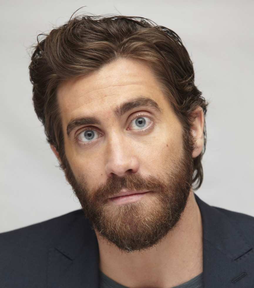 grow-a-beard-thatll-match-your-face-shape-5-1556697718-kGv9-column-width-inline